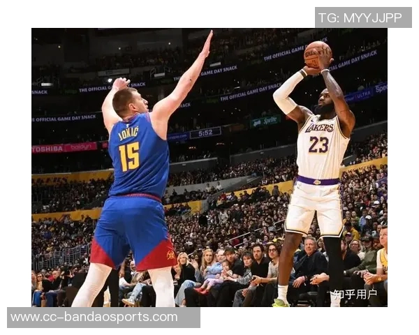 詹姆斯自信回应适配能力为何引发外界质疑令人费解