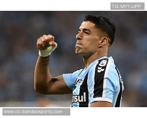 苏亚雷斯职业生涯争议回顾：咬人禁赛三次与歧视行为引发的风波