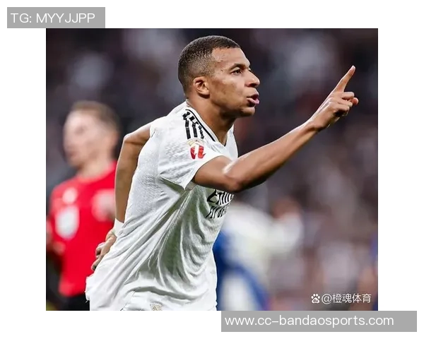 21岁年轻球员罚失点球泪洒赛场小法安慰称这只是足球的一部分